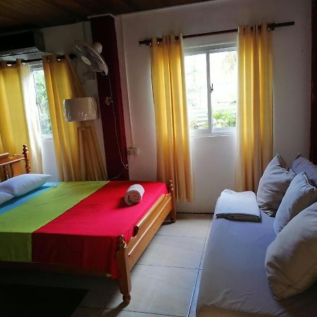 Pointe La Rue Creole Cottage Homestay المظهر الخارجي الصورة